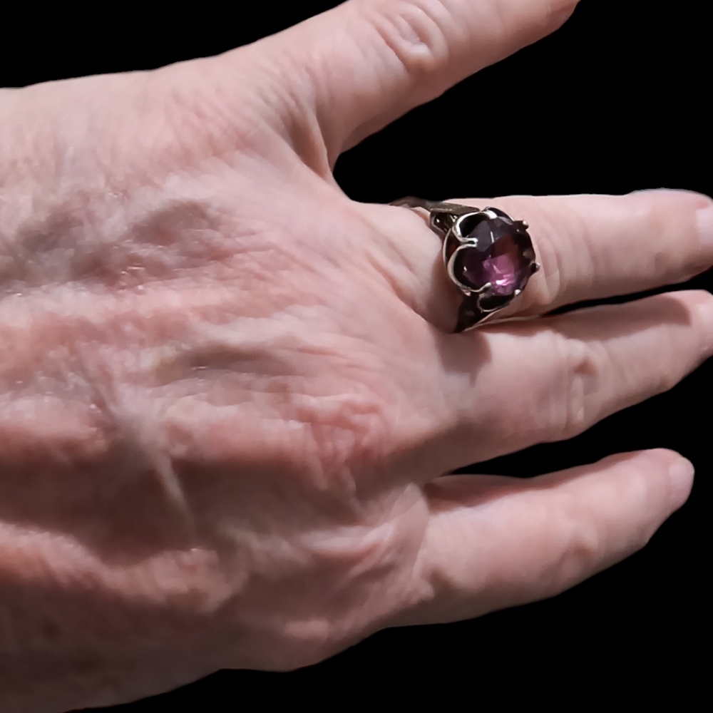 Sarah Coventry Vintage Sterling Silver February Purple Birthstone  Ring - Picture 6 of 10